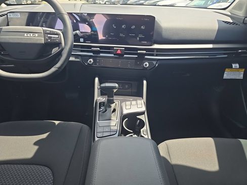 New 2026 Kia Sportage LX FWD image 14
