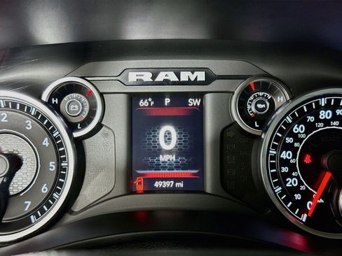 Used 2019 RAM 2500 Tradesman AWD/4WD image 35