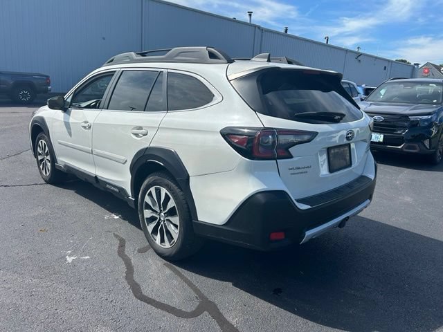 Used 2024 Subaru Outback Limited AWD/4WD image 7