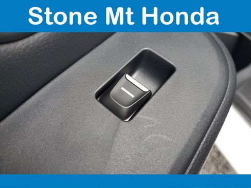 New 2025 Honda Pilot Touring image 16