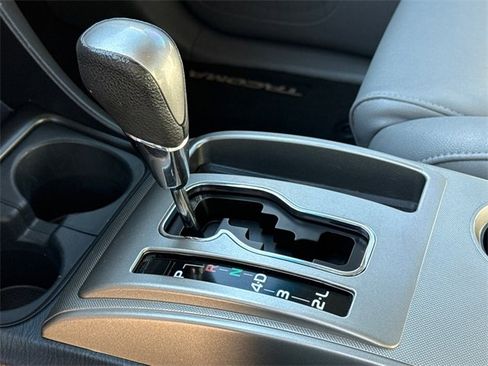 Used 2013 Toyota Tacoma PreRunner image 22