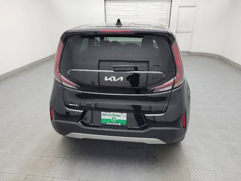 Used 2025 Kia Soul LX w/ LX Technology Package image 7