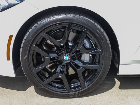 Used 2025 BMW 330i Sedan RWD image 11