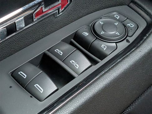 Used 2024 GMC Sierra 1500 AT4 w/ Technology Package image 22