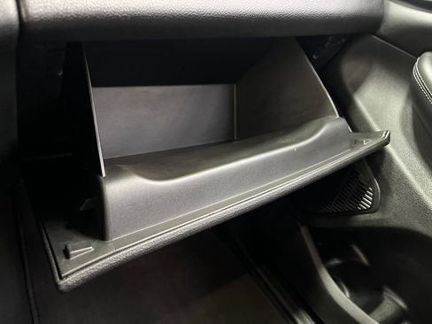 Used 2023 Jeep Grand Cherokee Altitude RWD image 28