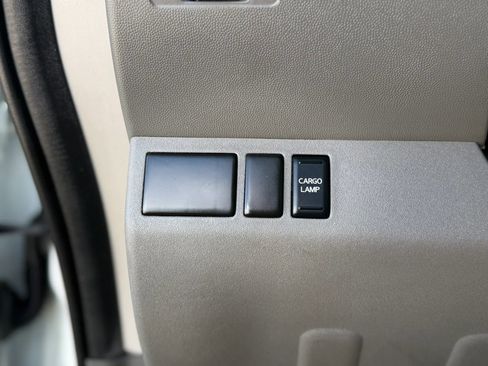 Used 2018 Nissan Frontier S RWD image 18
