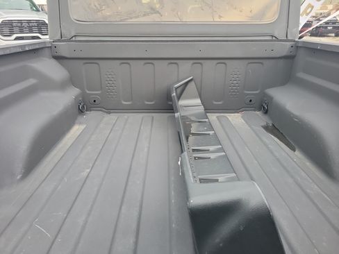 Used 2020 Jeep Gladiator Sport w/ Quick Order Package 24S AWD/4WD image 7