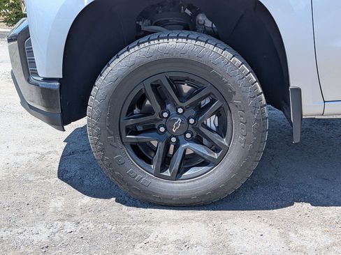Used 2021 Chevrolet Silverado 1500 LT Trail Boss w/ Convenience Package II AWD/4WD image 13