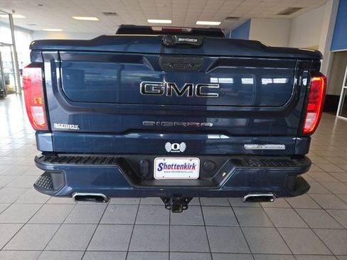 Used 2022 GMC Sierra 1500 Elevation w/ LPO, Elevation Black Package image 7