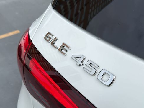 New 2026 Mercedes-Benz GLE 450 4MATIC image 8