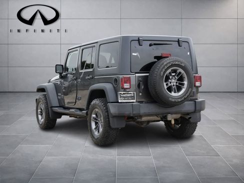 Used 2016 Jeep Wrangler Unlimited Sport w/ Quick Order Package 24S AWD/4WD image 5