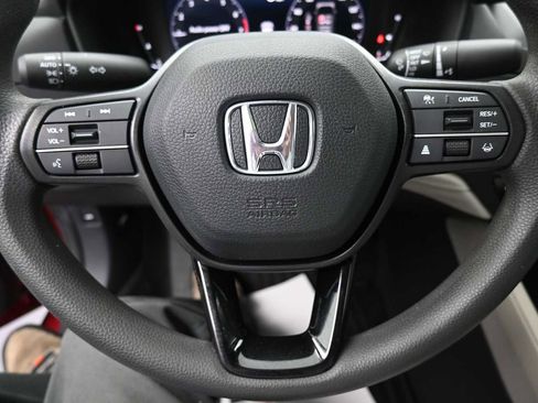 Used 2023 Honda Accord EX image 5