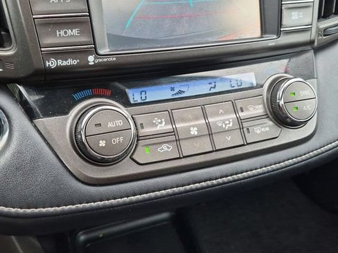 Used 2015 Toyota RAV4 Limited w/ Technology Package AWD/4WD image 14