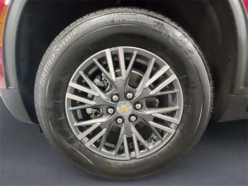 New 2026 Chevrolet Traverse LT w/ Driver Confidence Package image 14