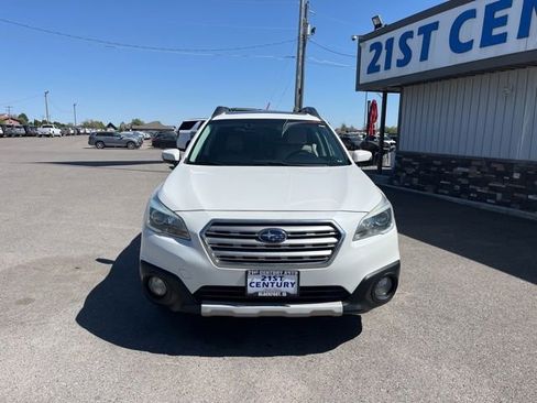 Used 2016 Subaru Outback 2.5i Limited AWD/4WD image 2