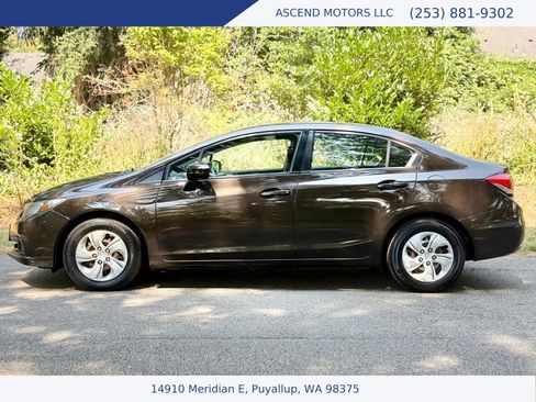 Used 2014 Honda Civic LX image 2