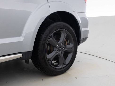 Used 2018 Dodge Journey Crossroad AWD/4WD image 20