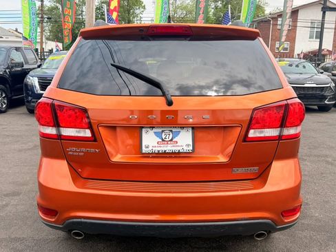 Used 2011 Dodge Journey Mainstreet w/ Popular Equipment Group AWD/4WD image 6