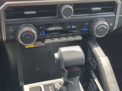 Used 2025 Toyota 4Runner TRD Sport Premium AWD/4WD image 25