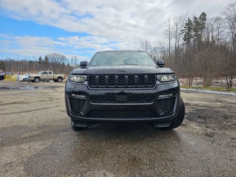New 2026 Jeep Grand Cherokee L Limited AWD/4WD image 8