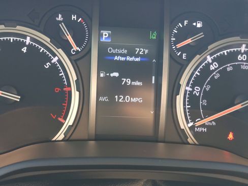 Used 2022 Toyota 4Runner Limited image 21