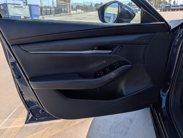 Used 2025 MAZDA MAZDA3 s FWD image 14