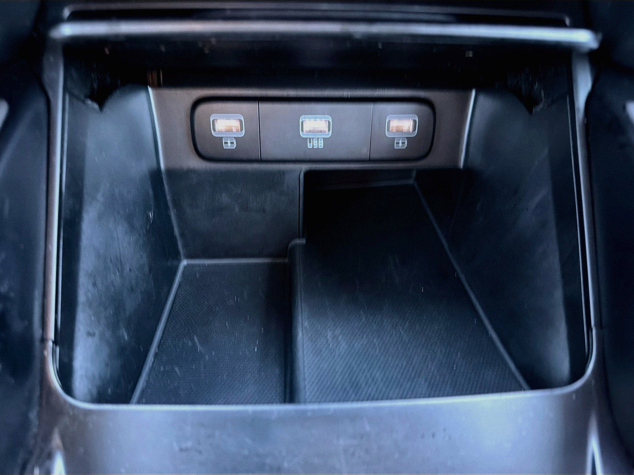 Used 2021 Kia Sorento S w/ Panoramic Sunroof Package FWD image 30