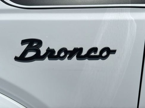 Certified 2024 Ford Bronco Outer Banks AWD/4WD image 7