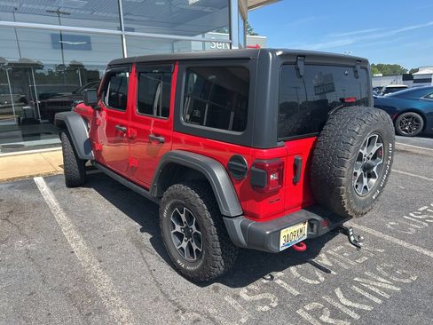 Used 2021 Jeep Wrangler Unlimited Rubicon w/ LED Lighting Group AWD/4WD image 4