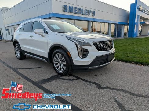 Used 2020 Cadillac XT4 Premium Luxury w/ Cold Weather Package image 1