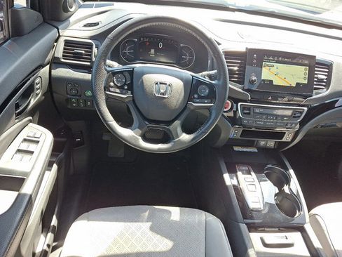 Used 2023 Honda Passport Elite image 13
