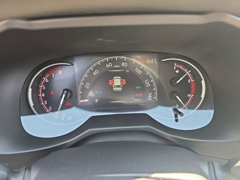 Used 2024 Toyota RAV4 XLE image 20