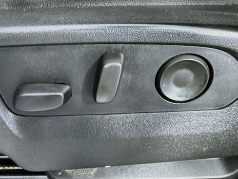 Used 2021 GMC Yukon SLT RWD image 19