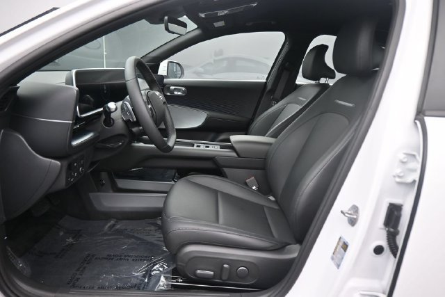 New 2025 Hyundai Ioniq 6 SEL AWD/4WD image 15
