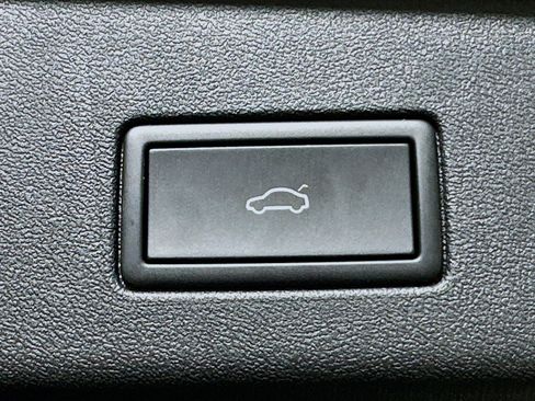 Used 2023 Volkswagen ID.4 Pro S Plus AWD/4WD image 31