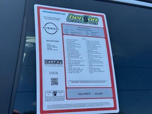 Used 2025 Toyota RAV4 XLE w/ Convenience Package FWD image 27