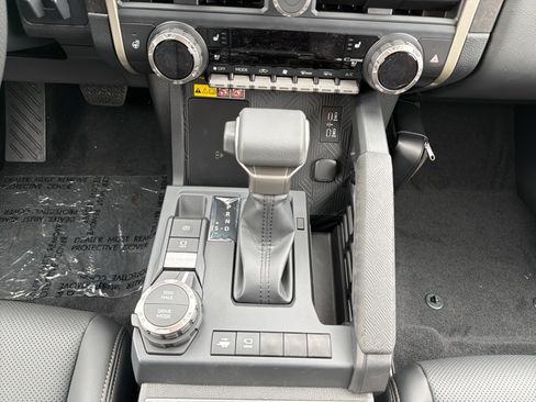 New 2026 Toyota Tacoma Limited AWD/4WD image 25