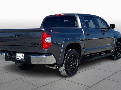 Used 2016 Toyota Tundra SR5 image 12