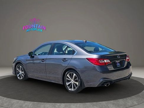 Used 2018 Subaru Legacy 3.6R Limited AWD/4WD image 3