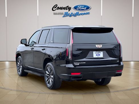 Used 2023 Cadillac Escalade Sport AWD/4WD image 26