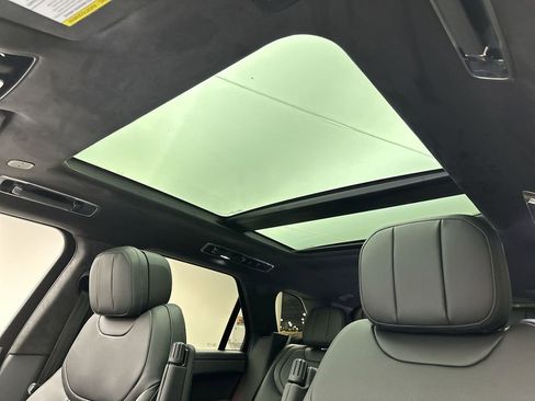 Certified 2024 Land Rover Range Rover Sport Autobiography image 16