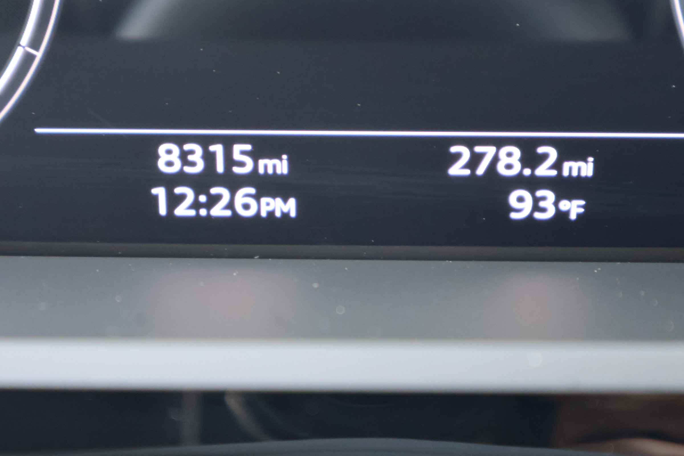Used 2024 Audi Q8 e-tron Prestige w/ Prestige Package AWD/4WD image 27