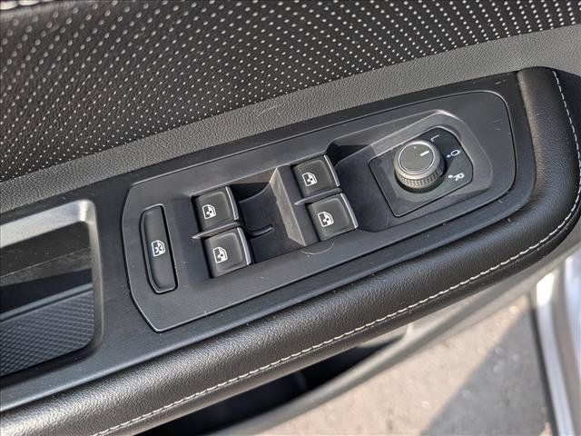 Certified 2024 Volkswagen Atlas Cross Sport SE AWD/4WD image 32