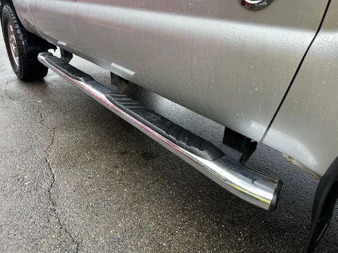 Used 2011 Ford F350 Lariat w/ FX4 4X4 Off-Road Pkg image 11