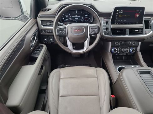 Used 2024 GMC Yukon SLT image 20
