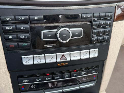 Used 2014 Mercedes-Benz E 350 Cabriolet image 37