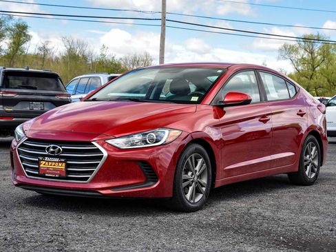 Used 2018 Hyundai Elantra SEL FWD image 7