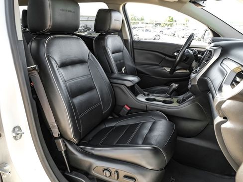 Used 2019 GMC Acadia Denali w/ Technology Package image 43