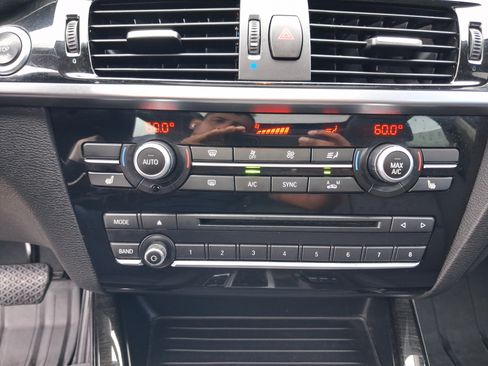 Used 2017 BMW X3 xDrive28i AWD/4WD image 20