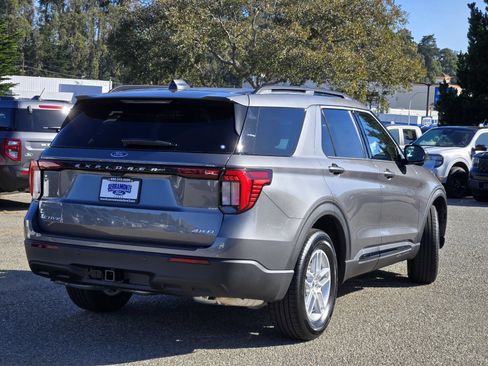 New 2026 Ford Explorer Active AWD/4WD image 14
